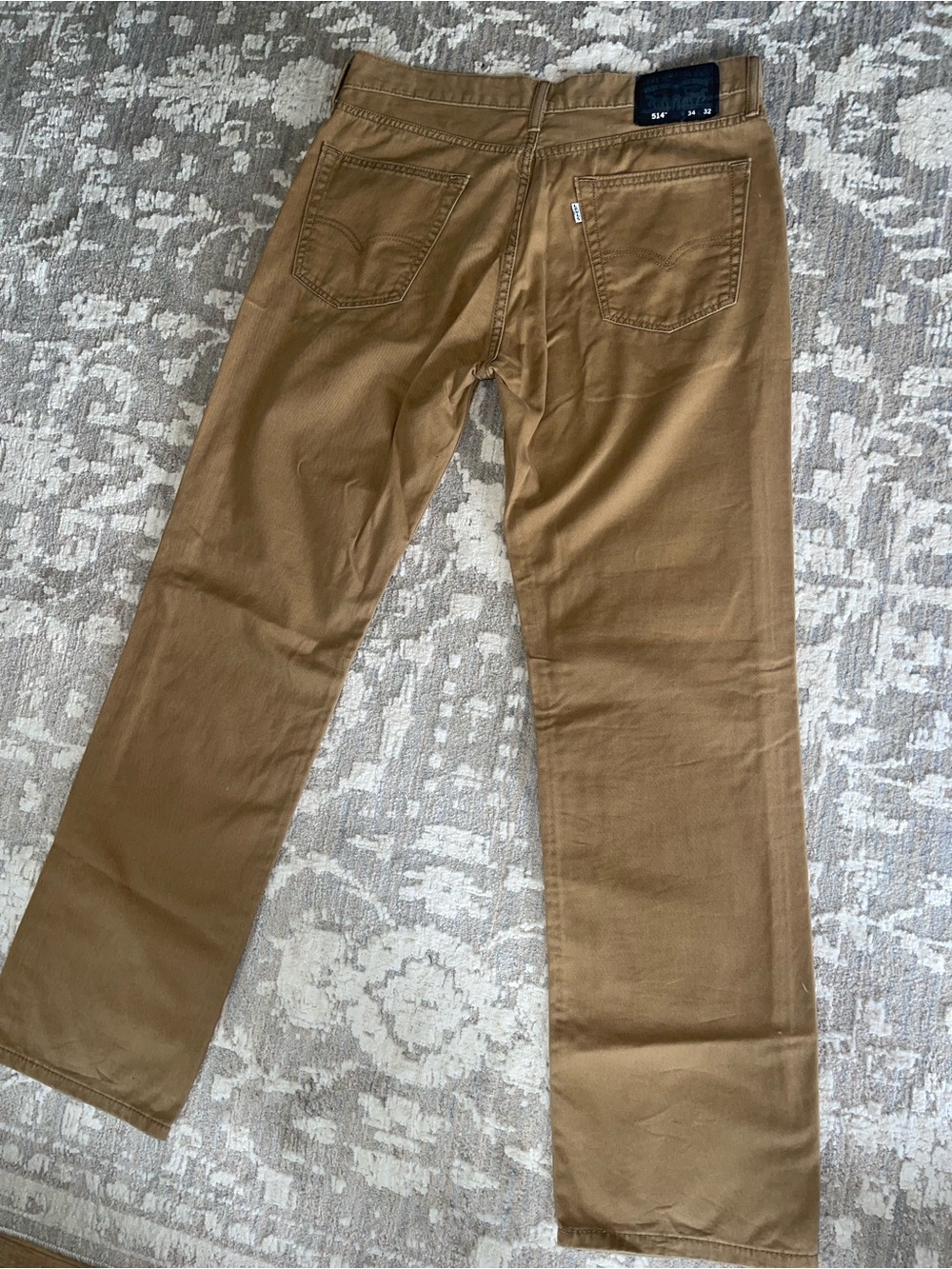 Men's Levi 34x32 Straight-Leg Casual Pants in Camel Brown